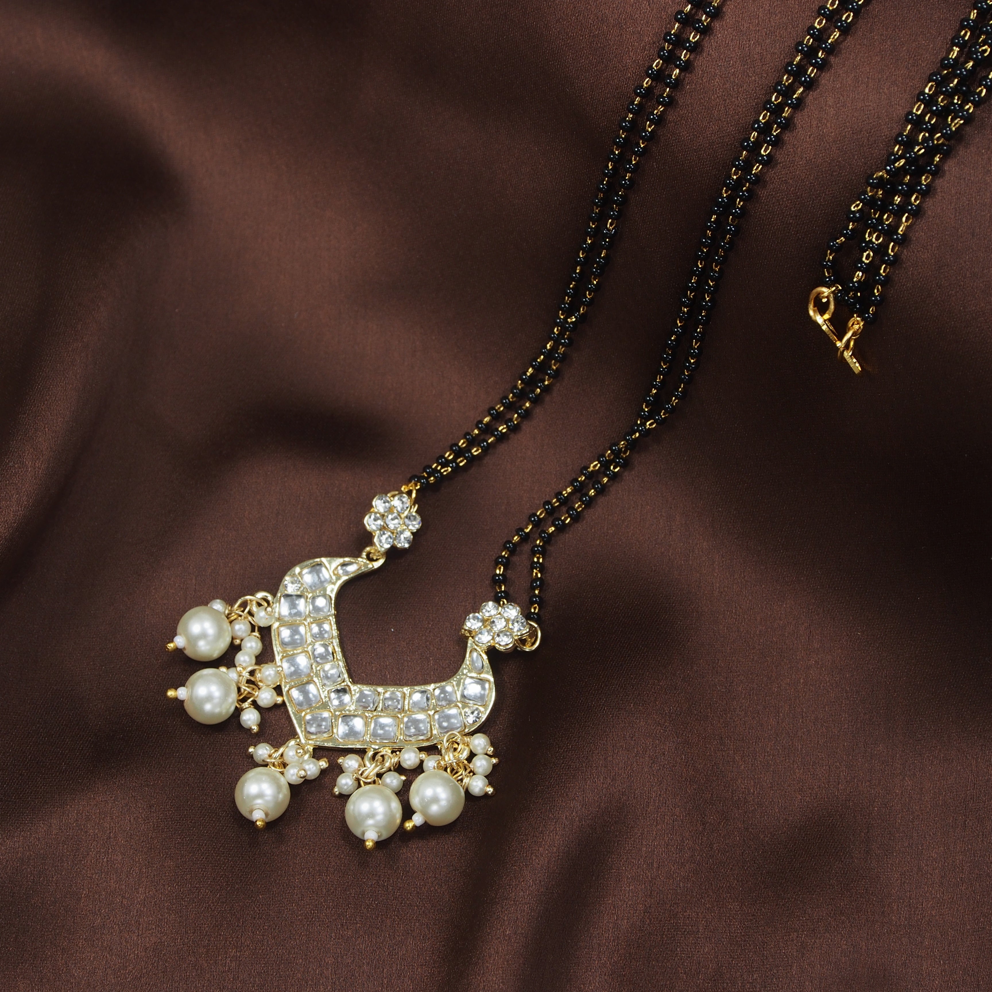 kundan , pearls , mangalsutra