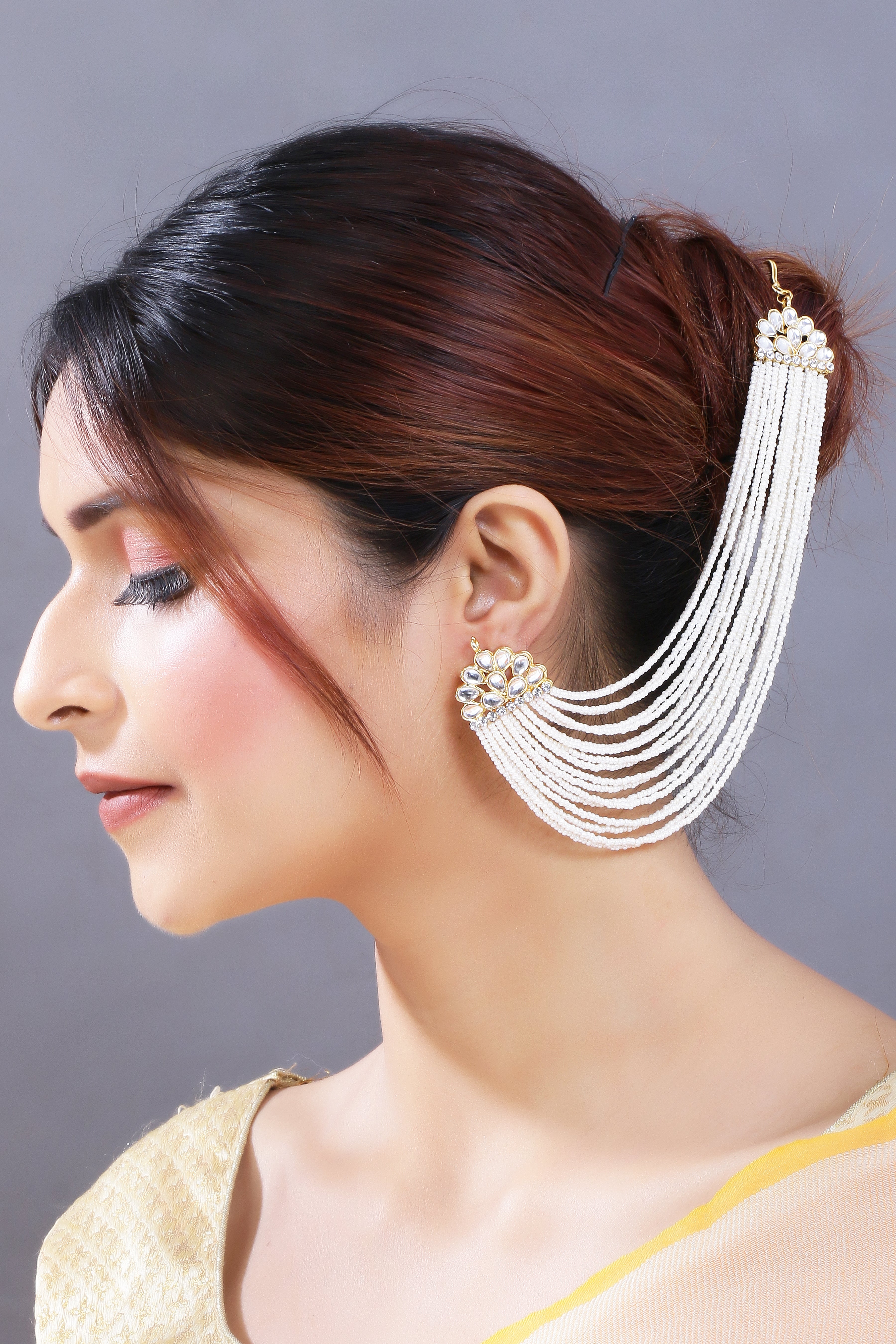 PRALAMBIKA Earrings