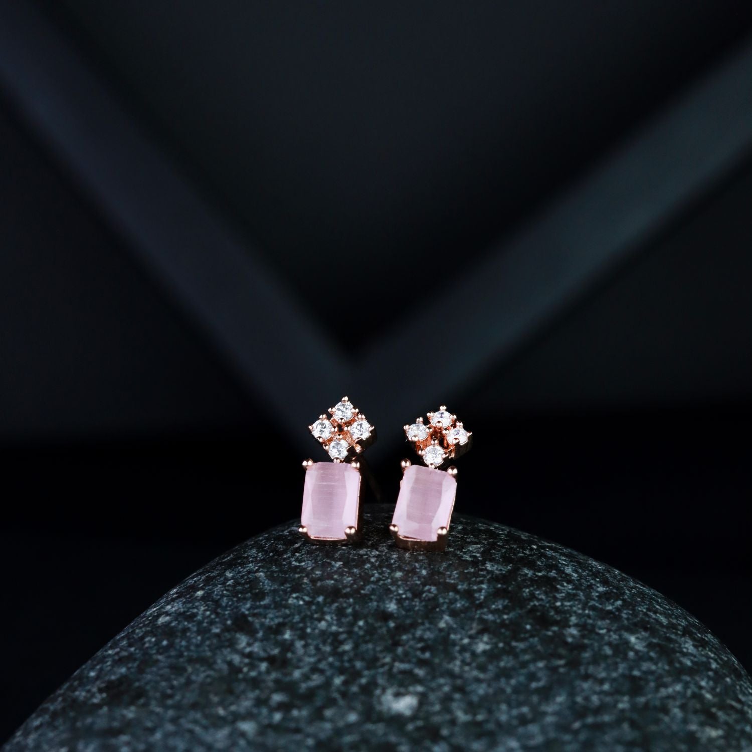 Daisy Pink Studs