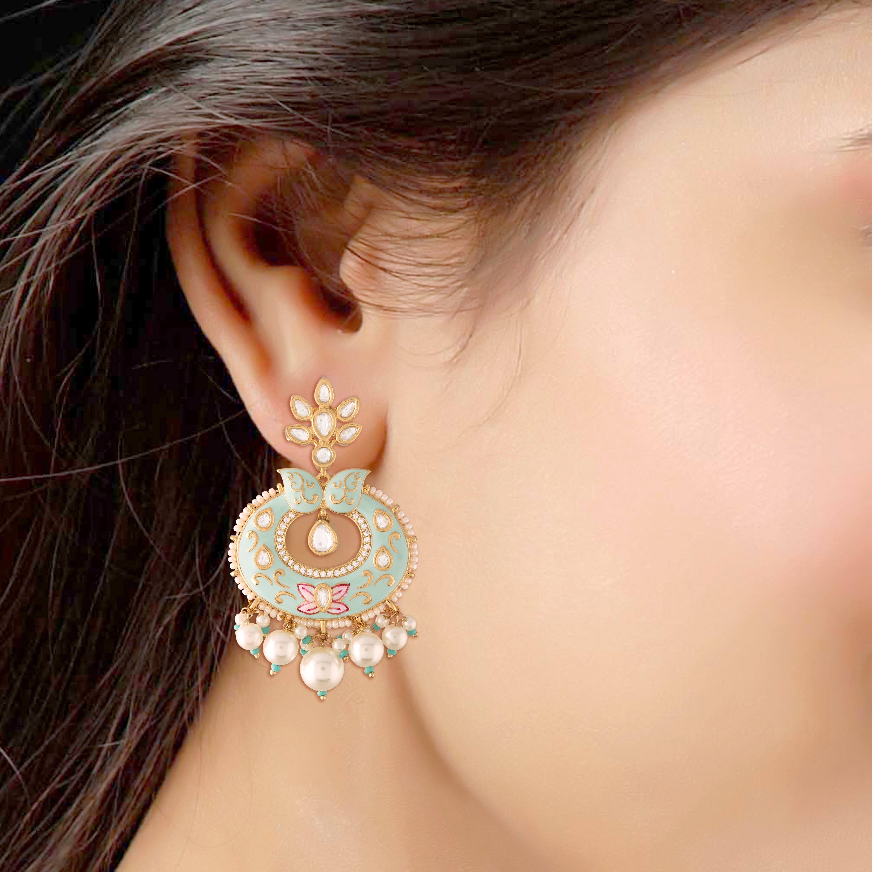 Badr Mint Earrings