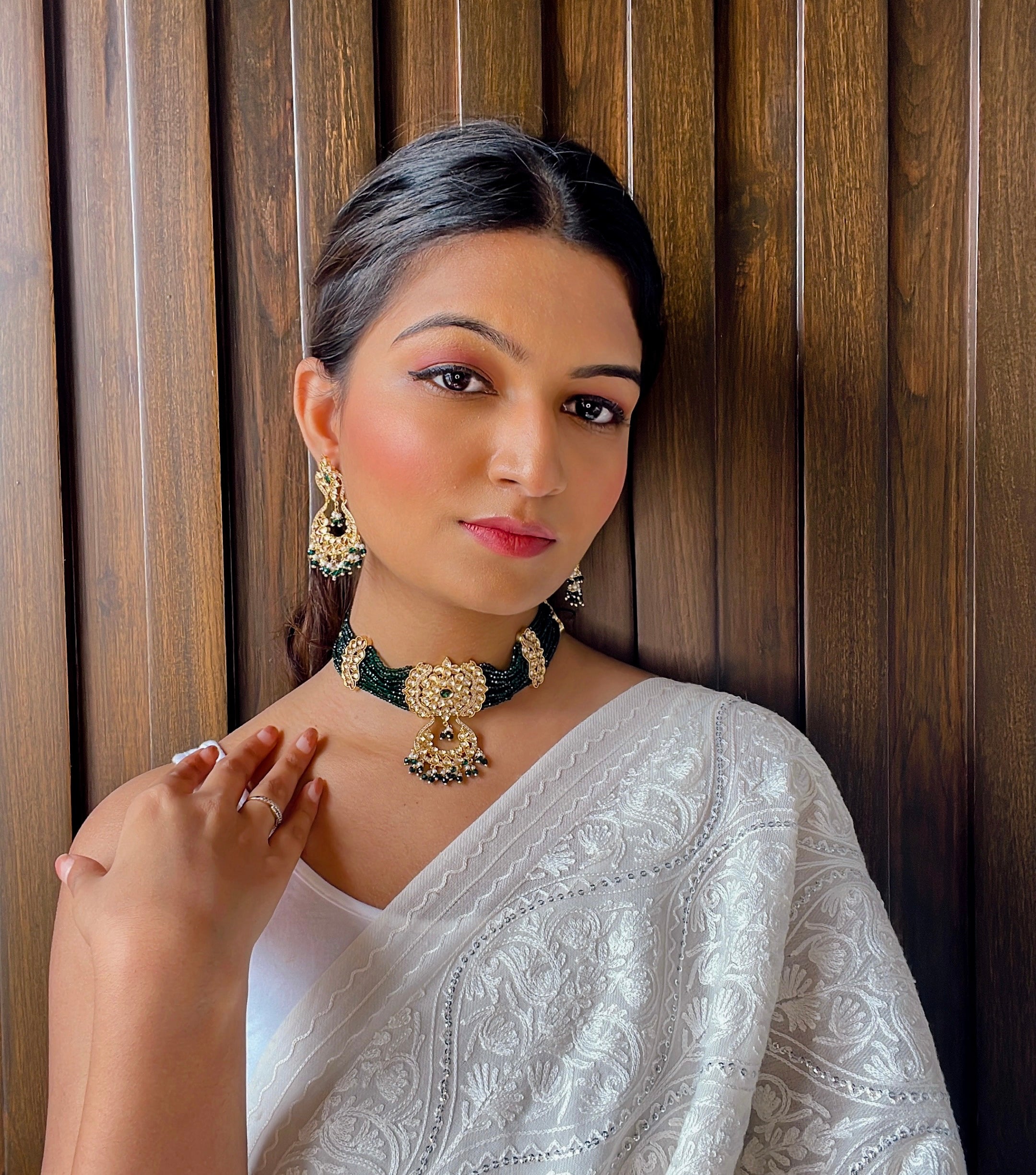 Inaya Green Choker Set