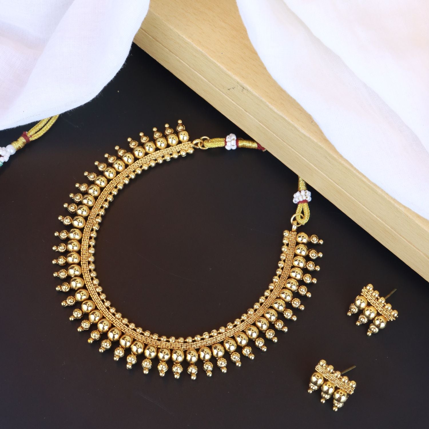 Aditi Jewellery Set