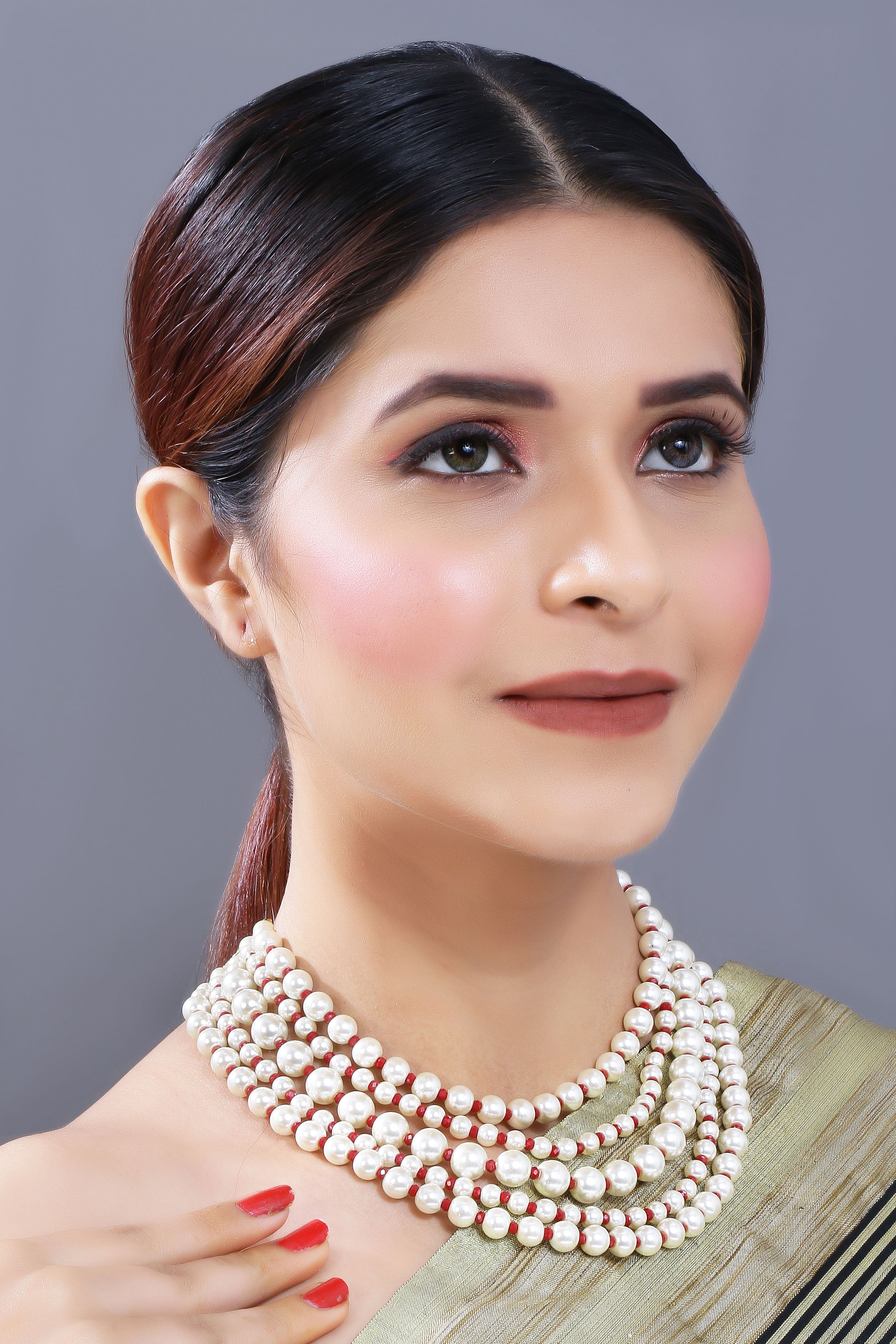 Dixita Pearl Necklace Set