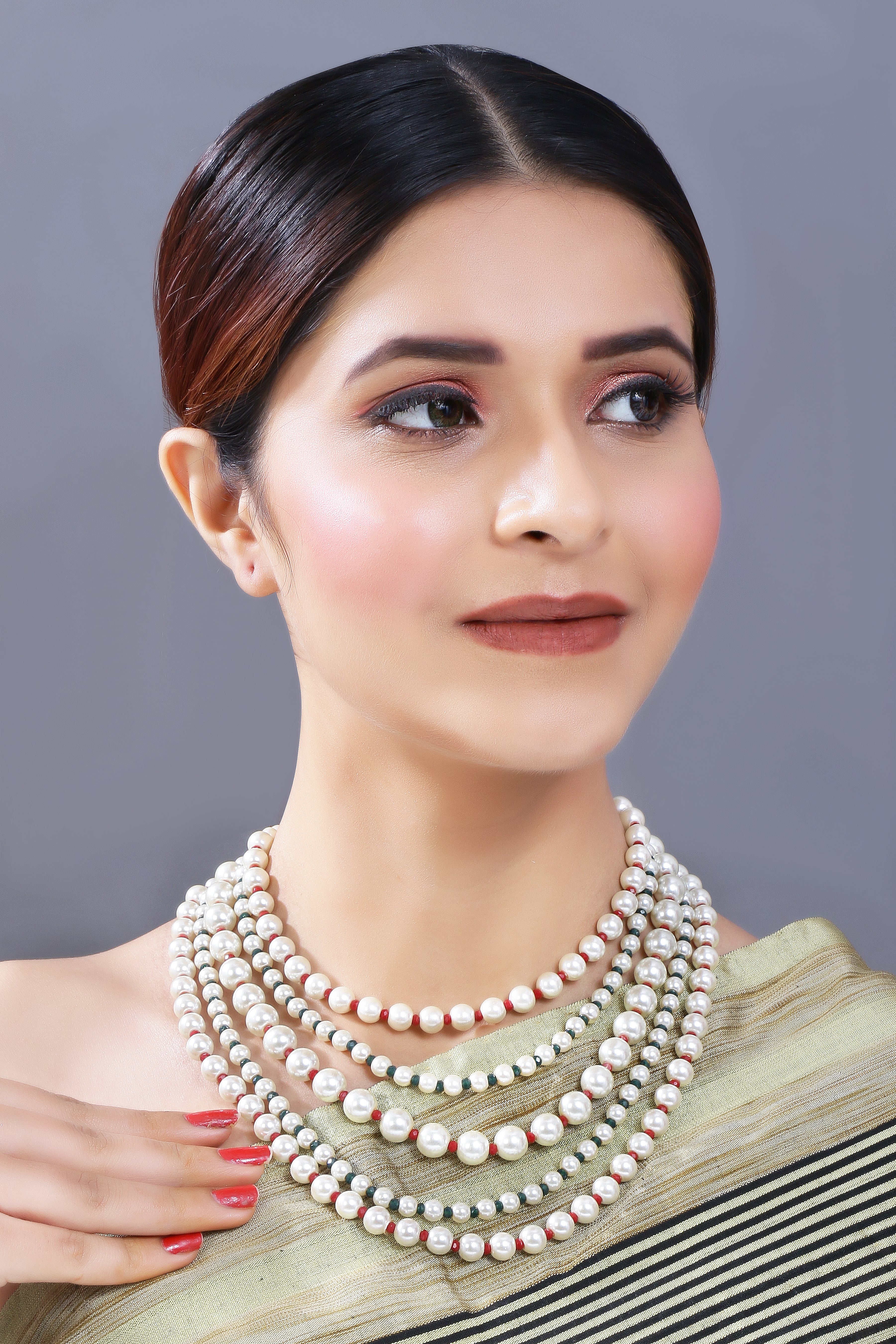 pearls necklace set