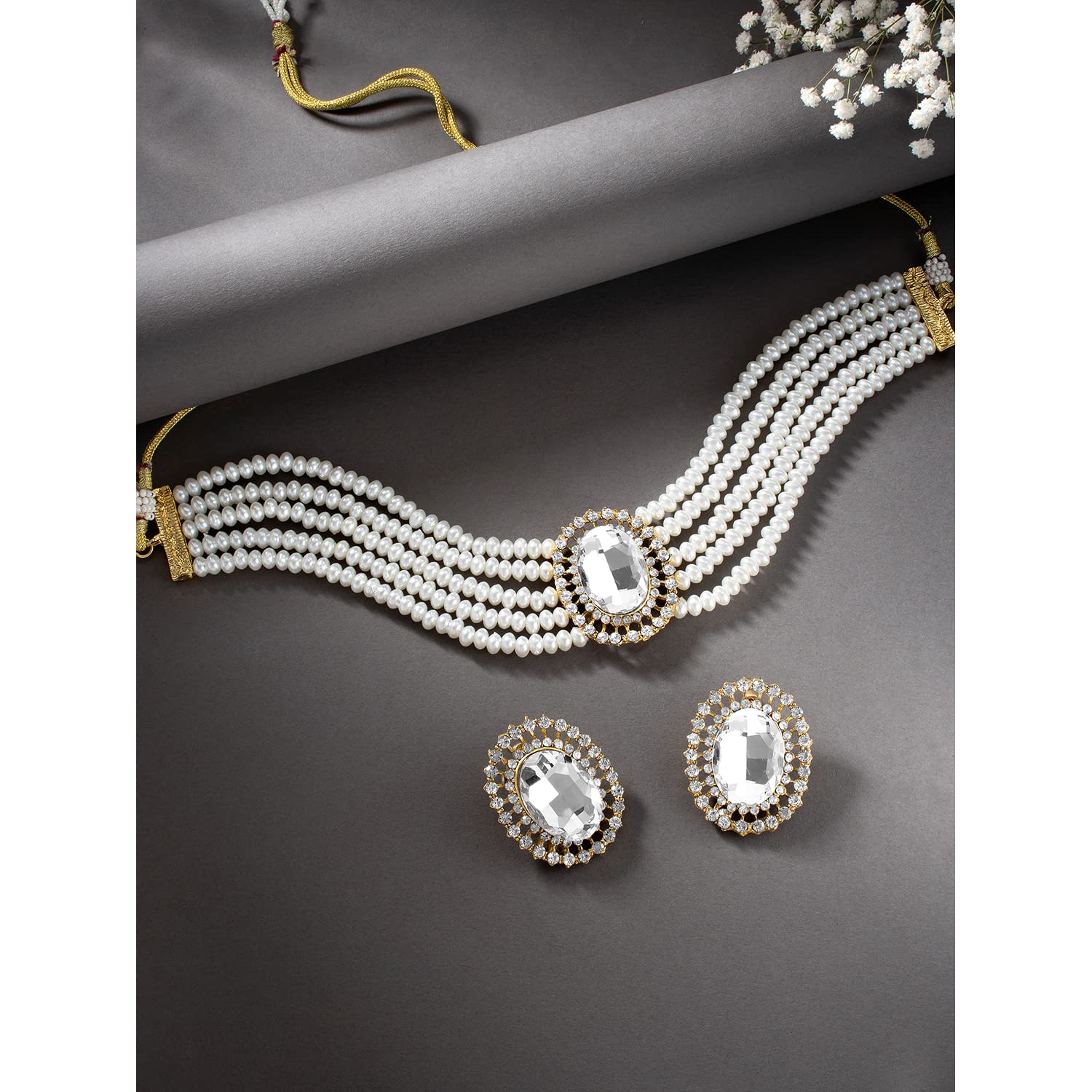 Roop White Choker Set