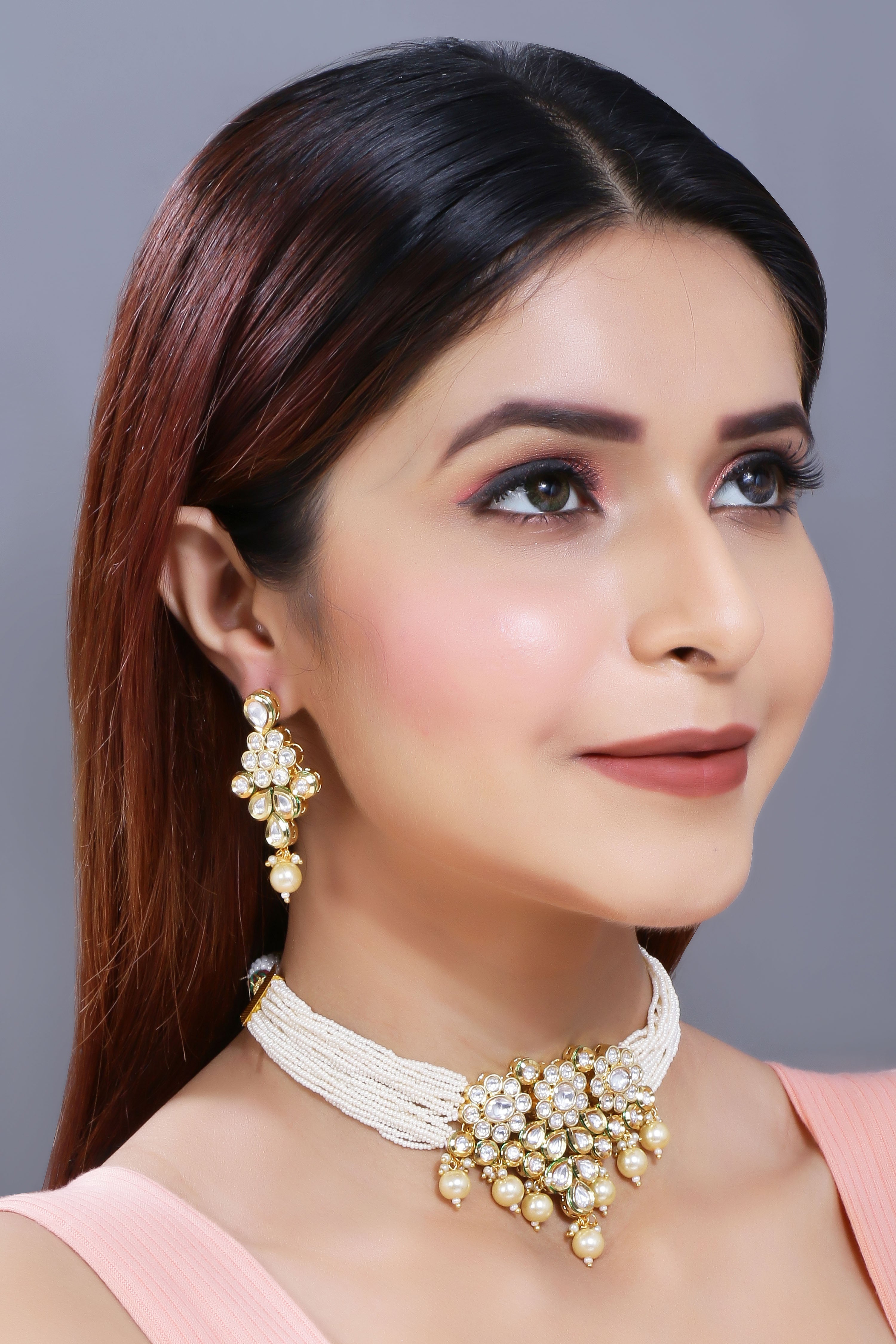 BHAAGYA White Choker