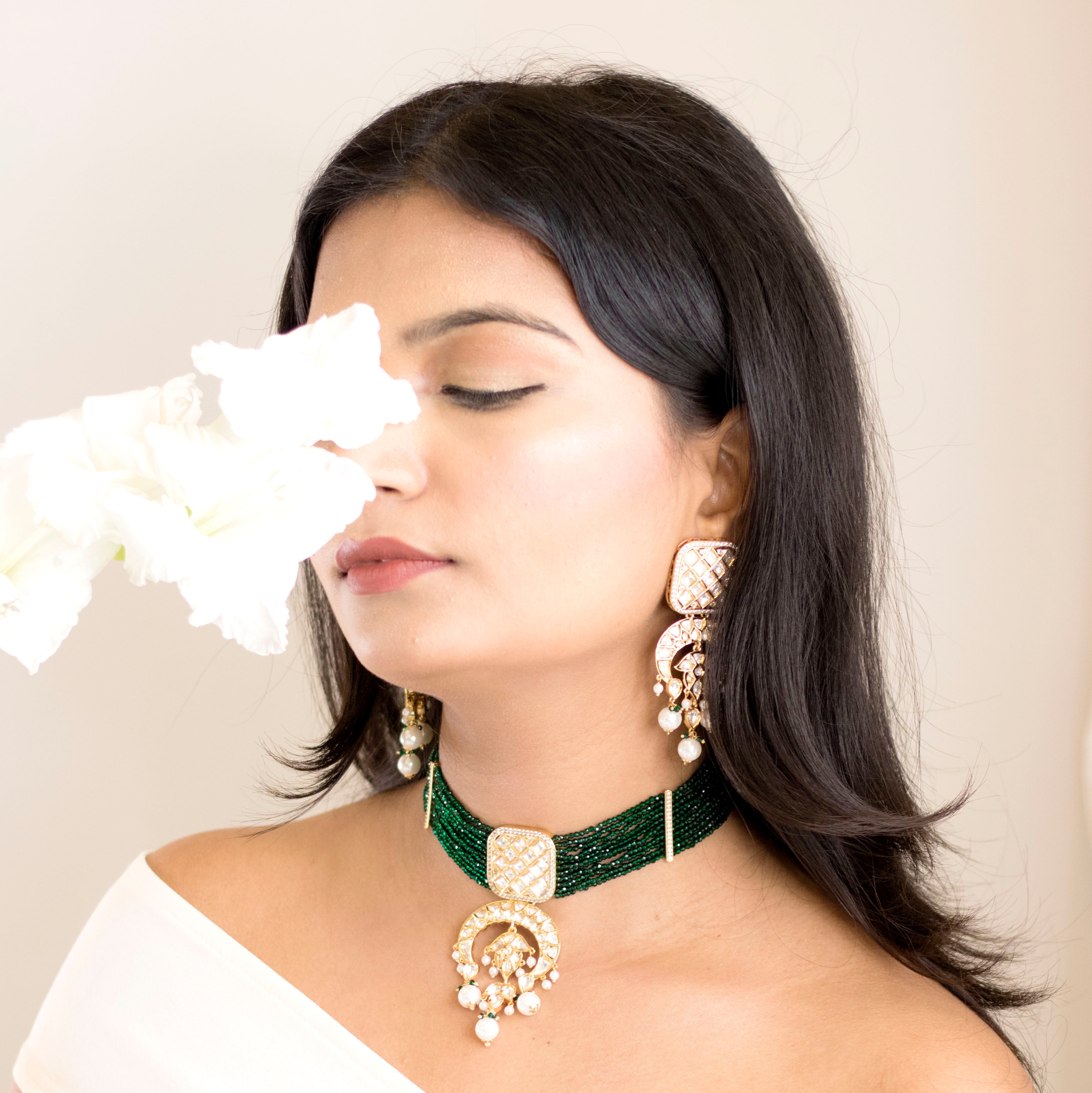 Adiva Green Choker Set
