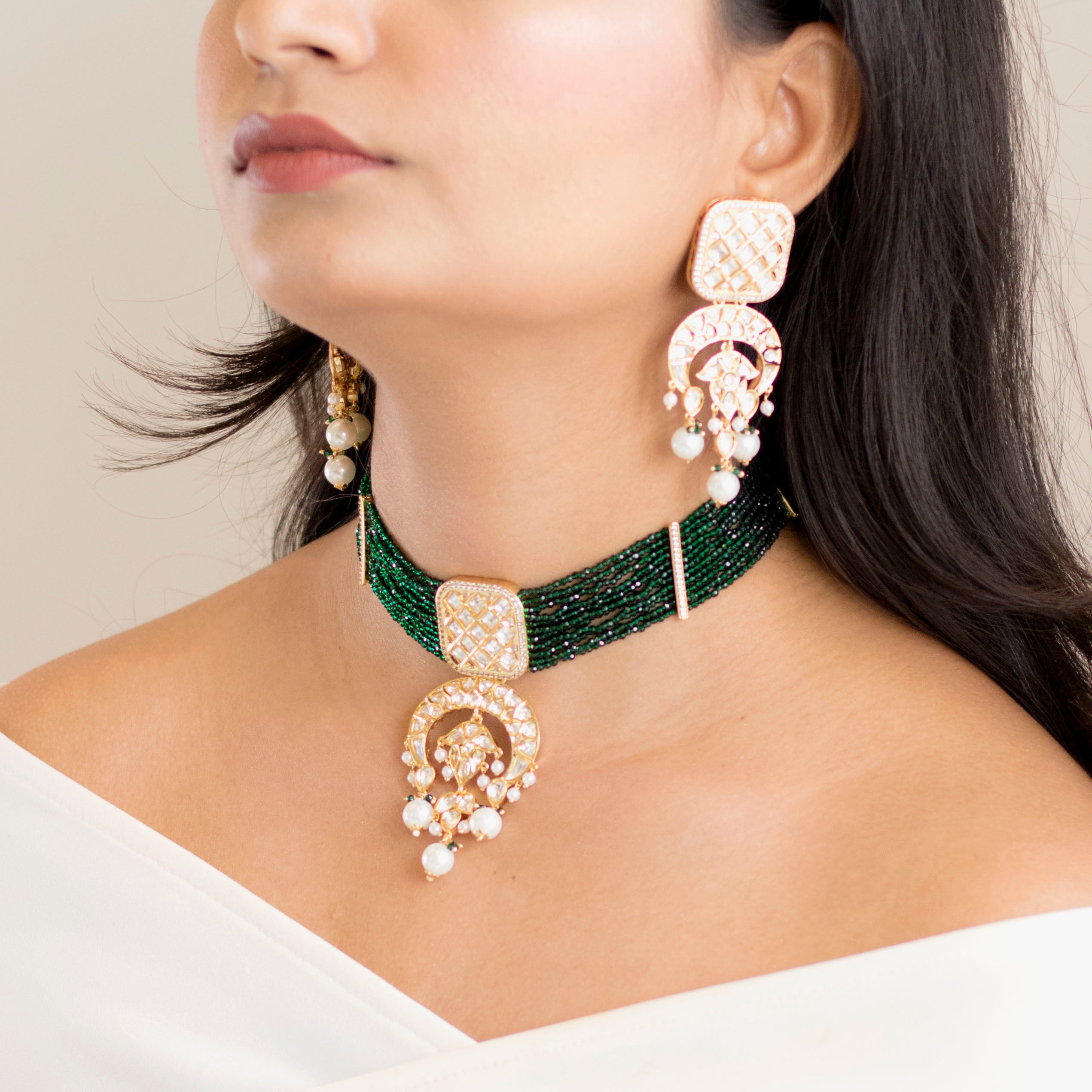 Adiva Green Choker Set