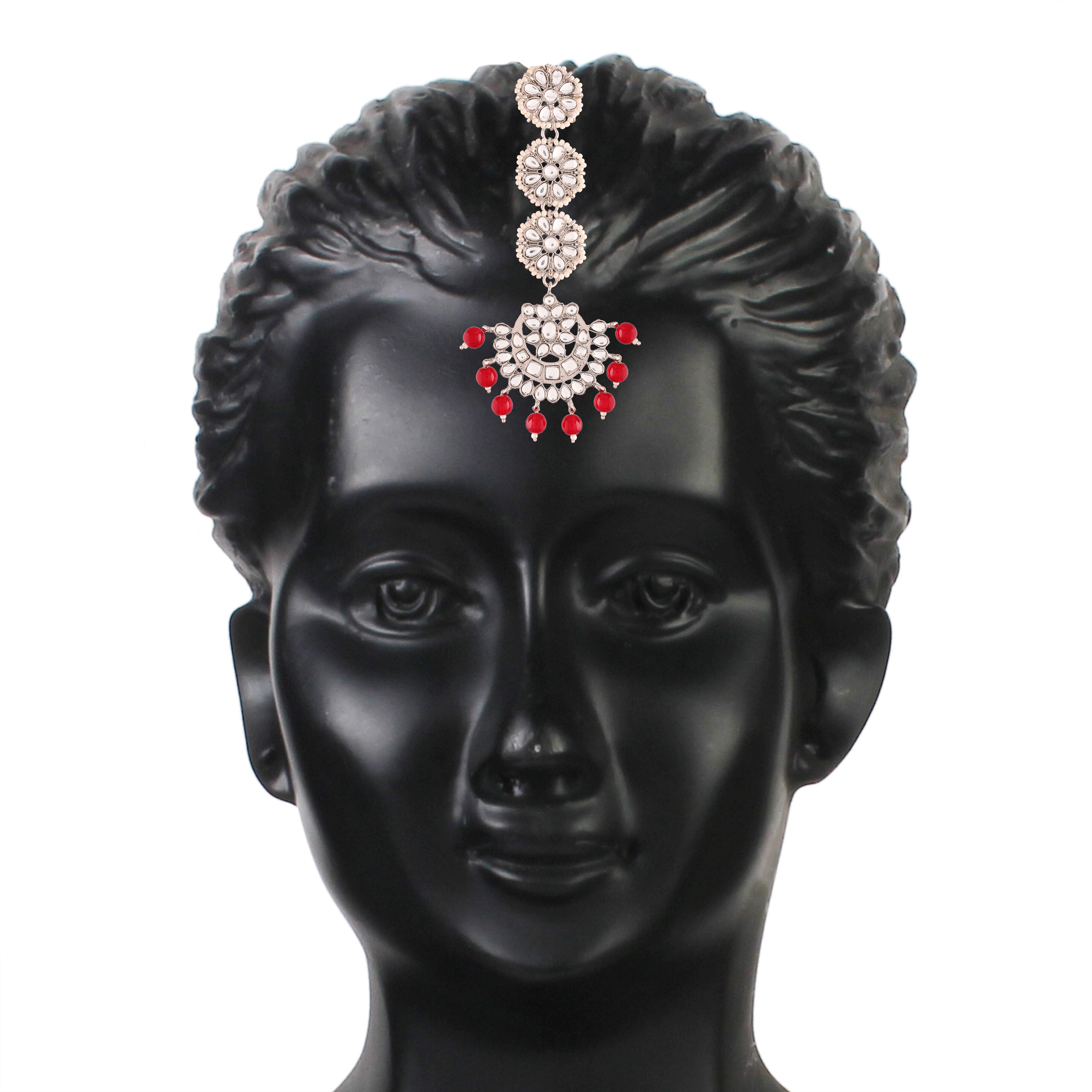 Shyama MaangTikka Earrings Set