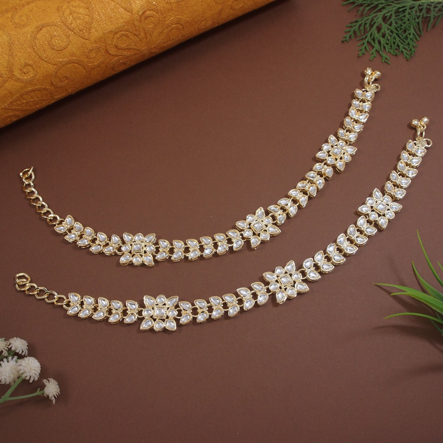 Aadhvita White Anklets