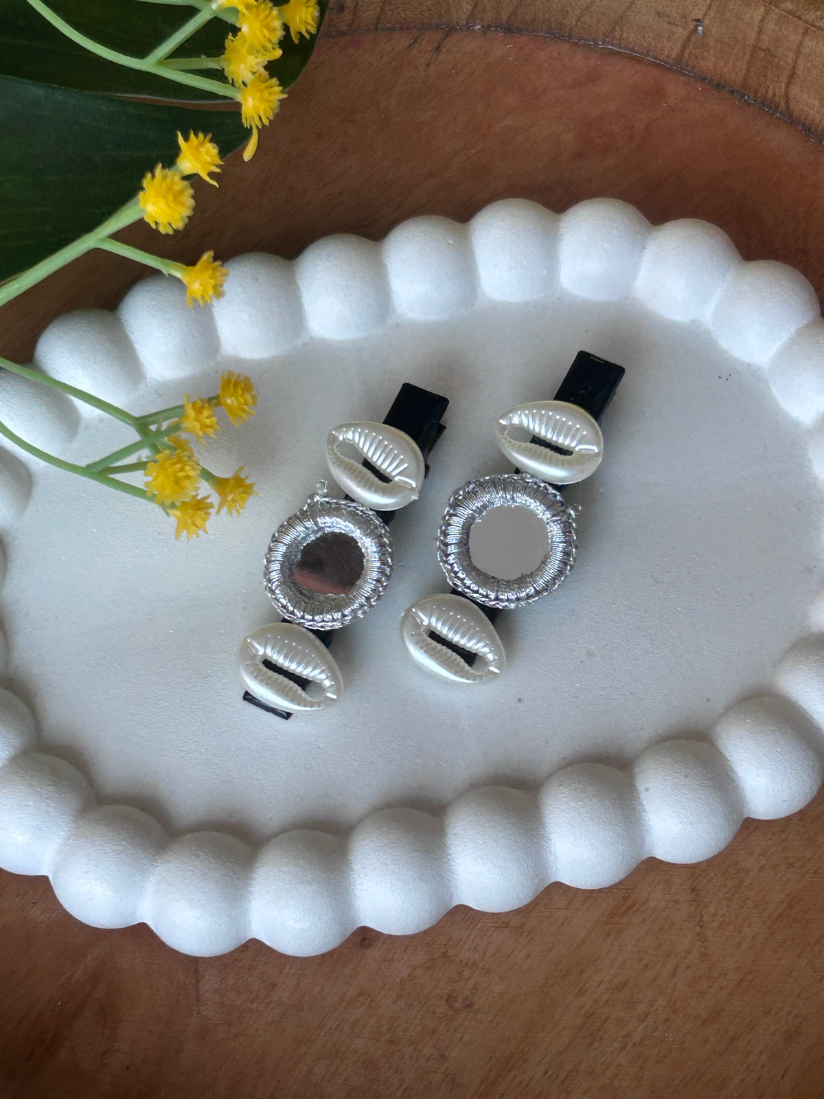 Shimmering Shells - Silver Mirror Shell Clips