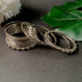 Nisha Bangles Set