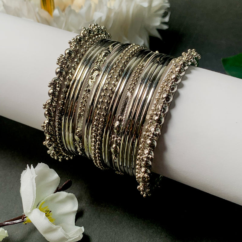 Nisha Bangles Set