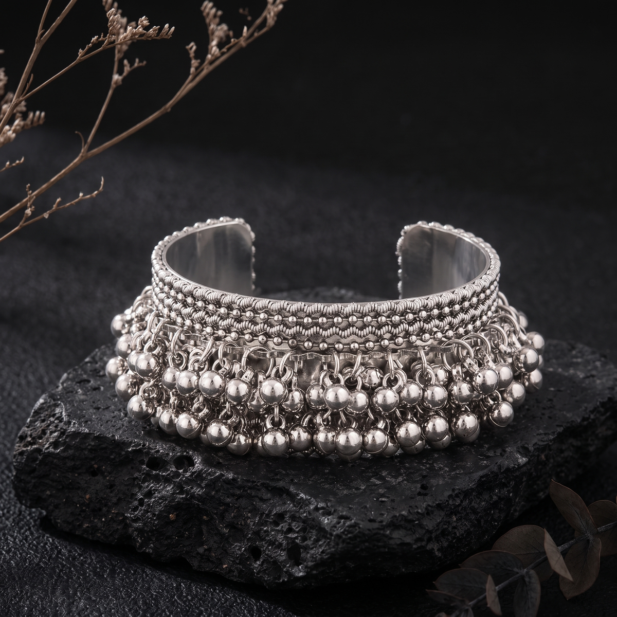 Sarisha Oxidised Cuff Kada