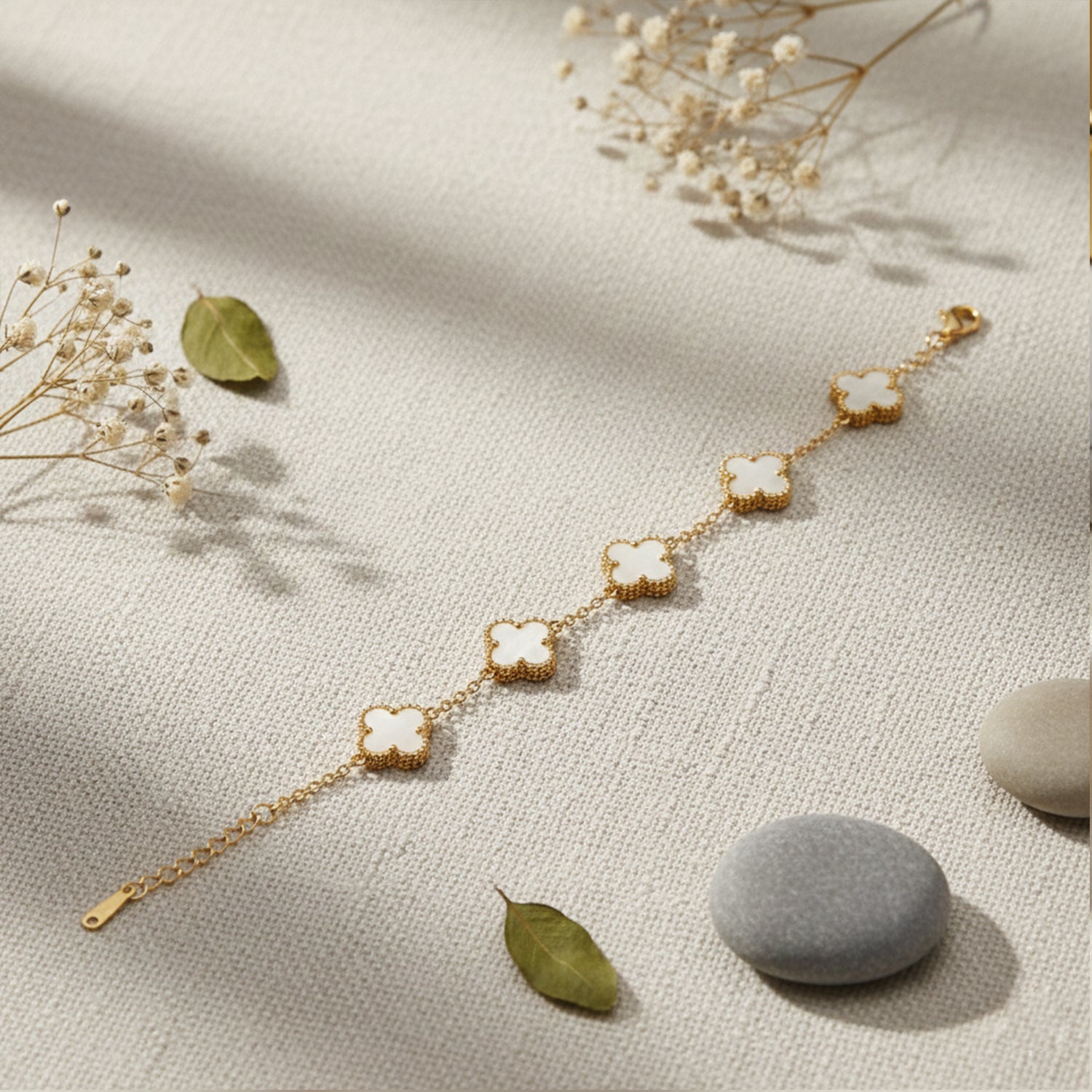 Eleven - Minimal Clover Two - Ways Bracelet