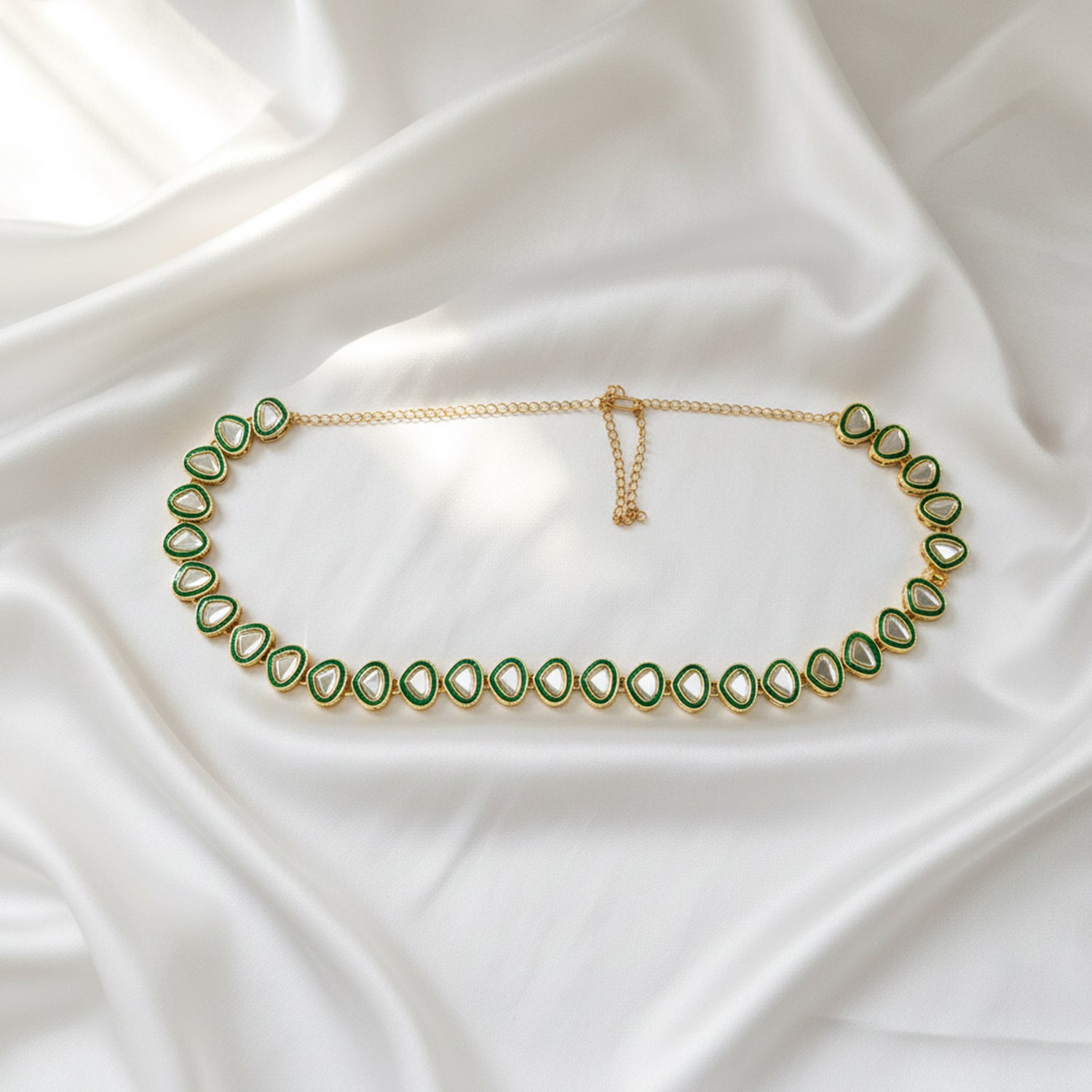 Advika Green Kundan KamarBandh