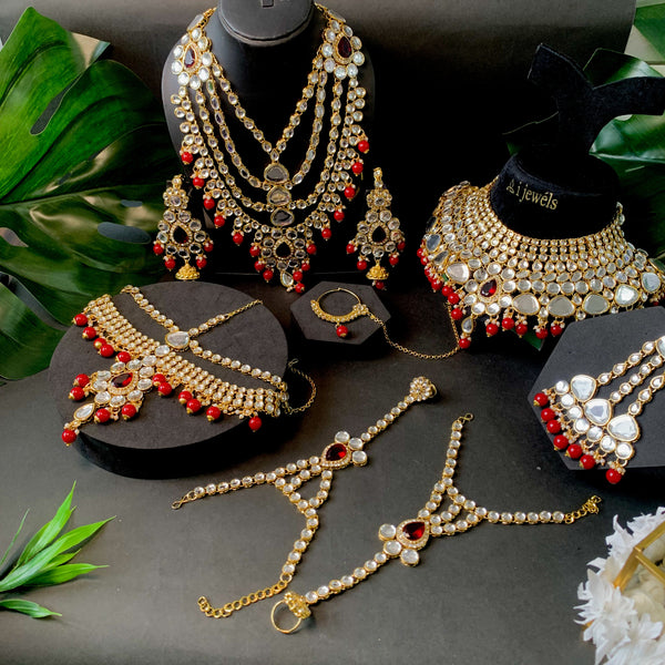 Pratyusha Maroon Bridal Jewellery Set