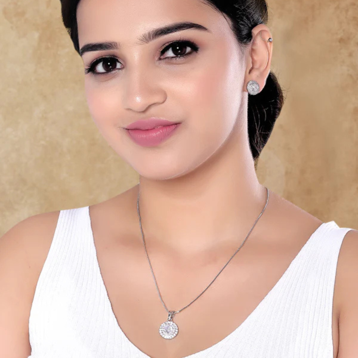 Sophie Shine Pendant Set