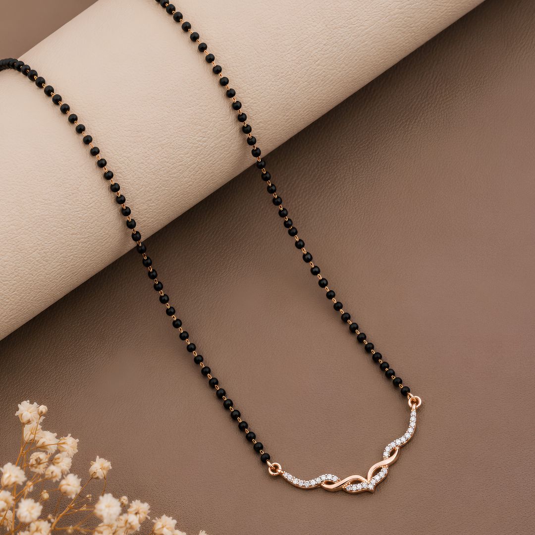 Vedika-  Rose Gold Minimal Mangalsutra