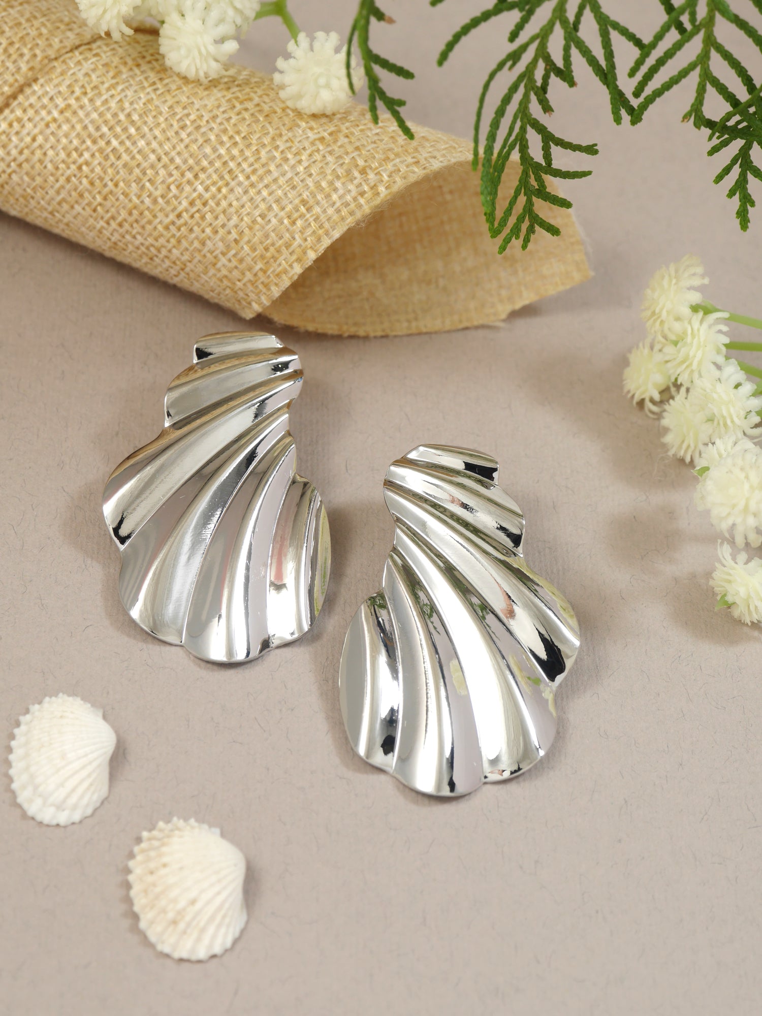 Kaitlyn Silver Statement EArrings