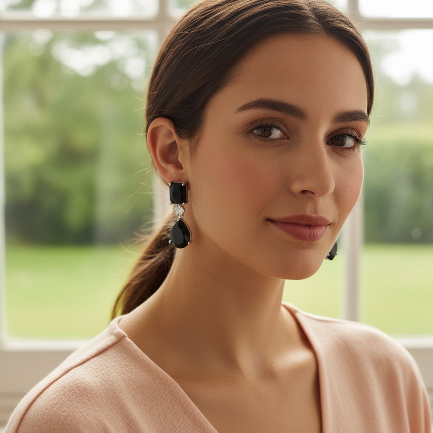 Lia Silver Black Earrings