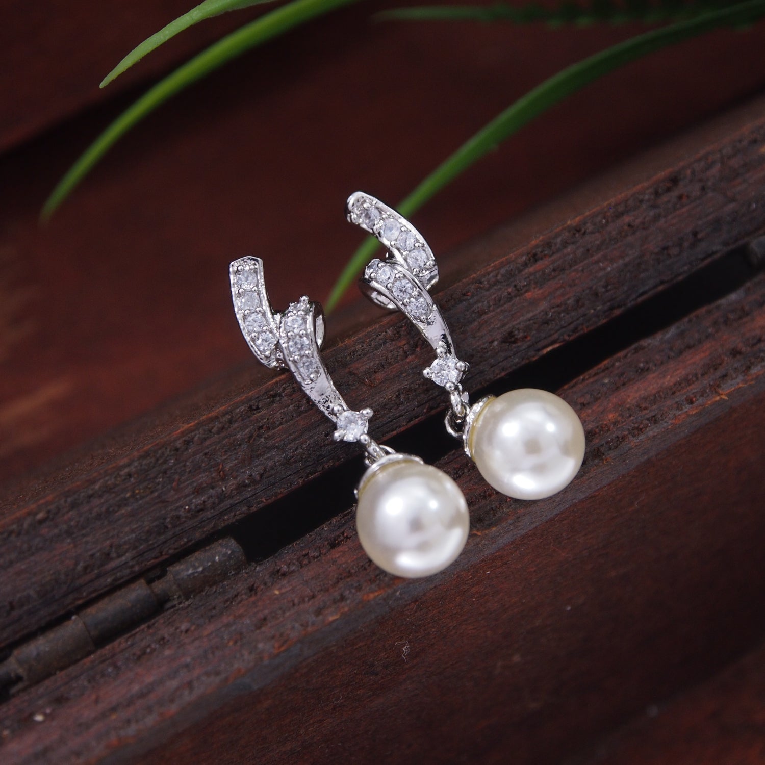 Camila Shine Studs