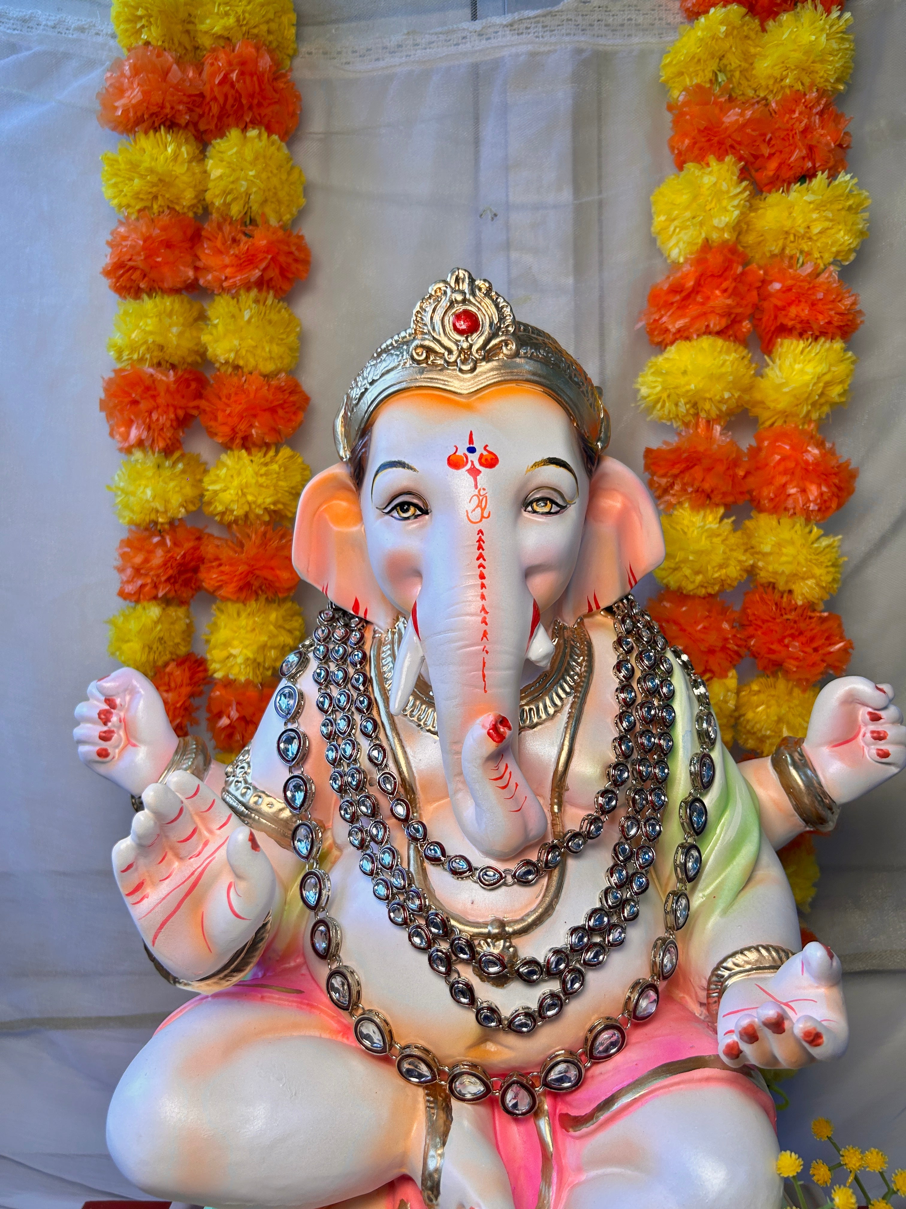 Ganapati Maroon  Kundan Mala