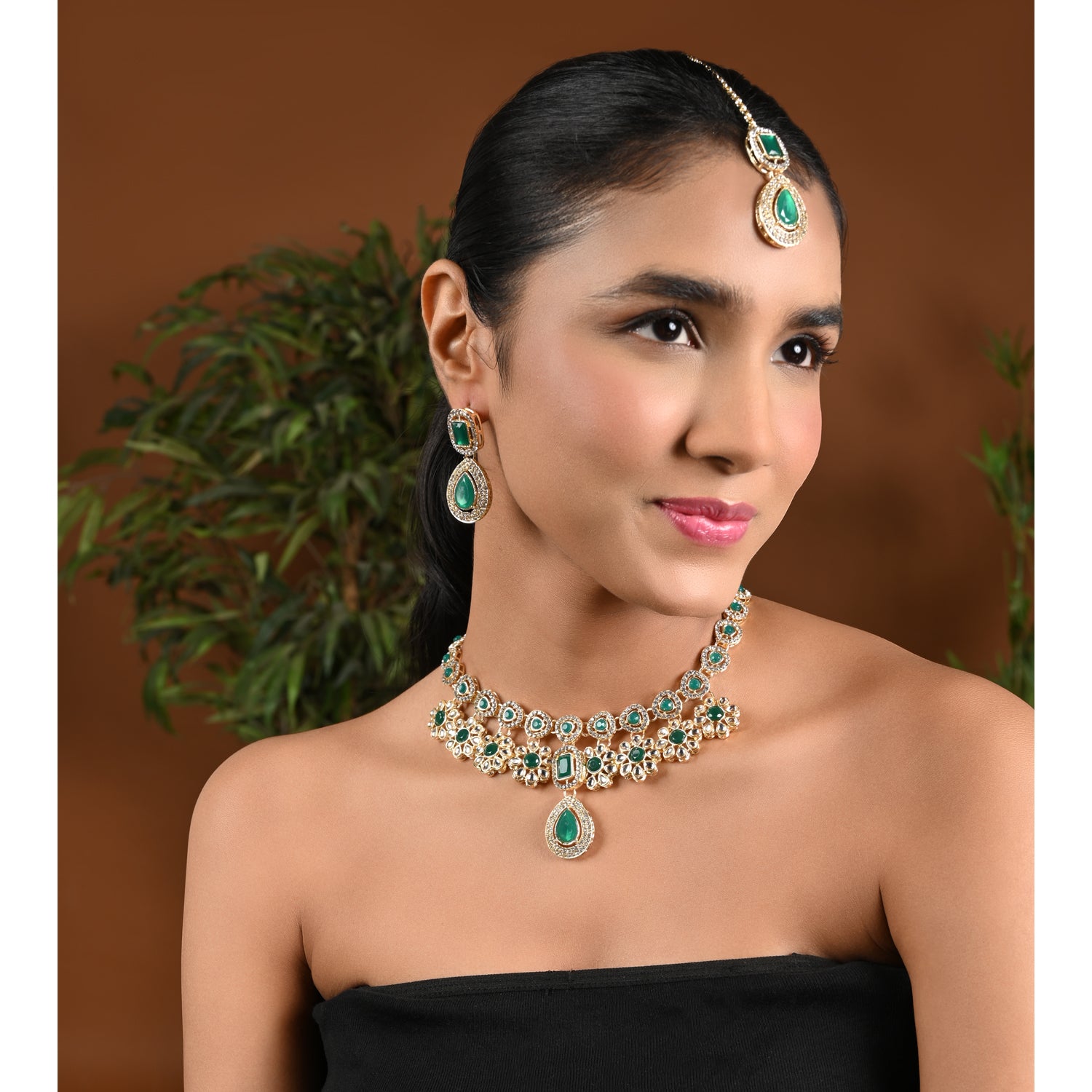 Sudiksha Green Necklace set