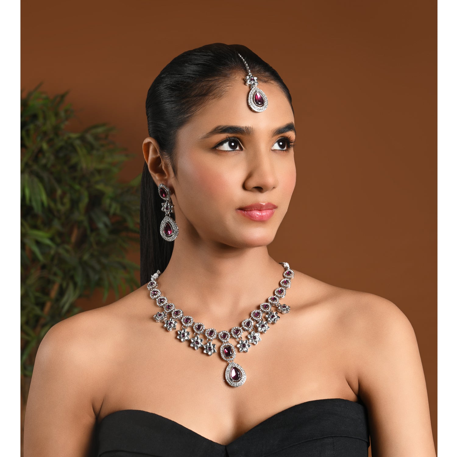 Vansha Silver Wine Necklace set