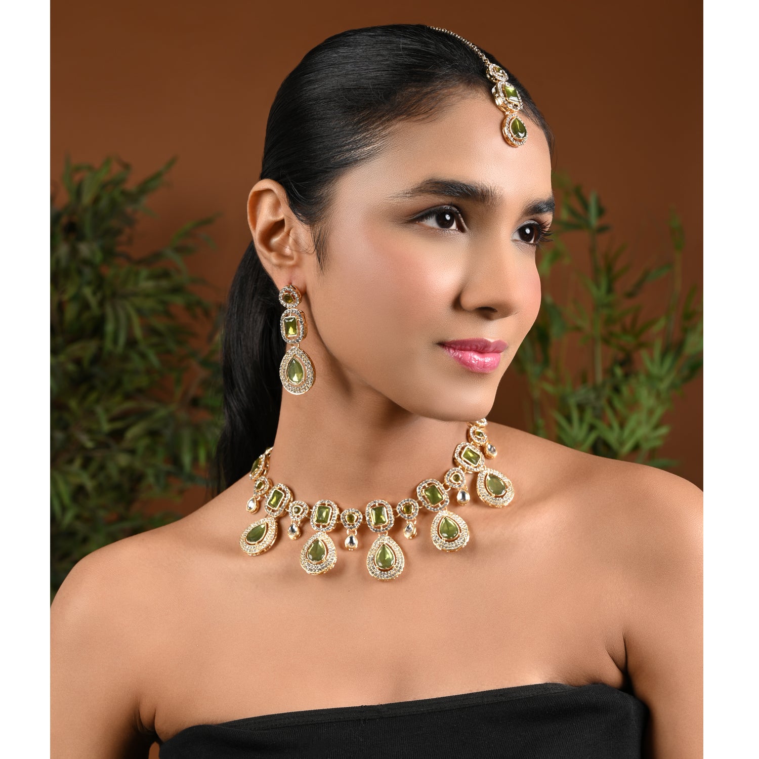Bhumi Mehendi Necklace set