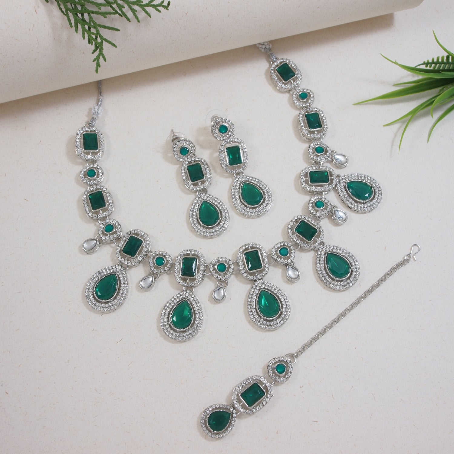 Bhumi Silver Green Necklace set