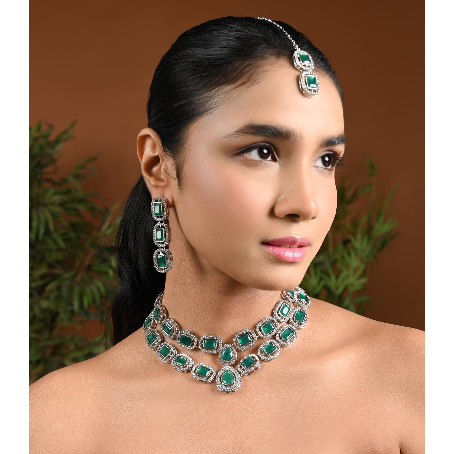 Parineeti Rhodium Emerald Necklace set