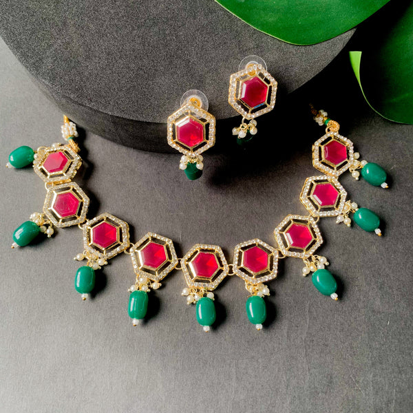 Tvisha Necklace Set