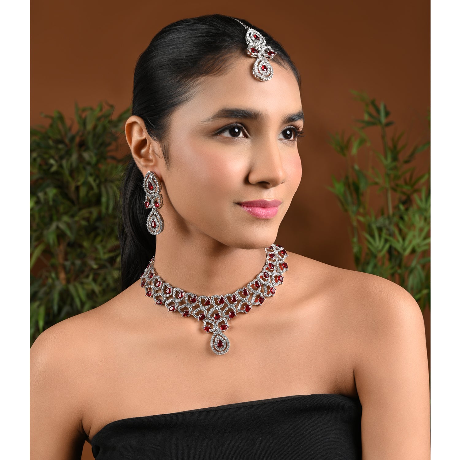 Avnaya Silver Maroon Necklace Set