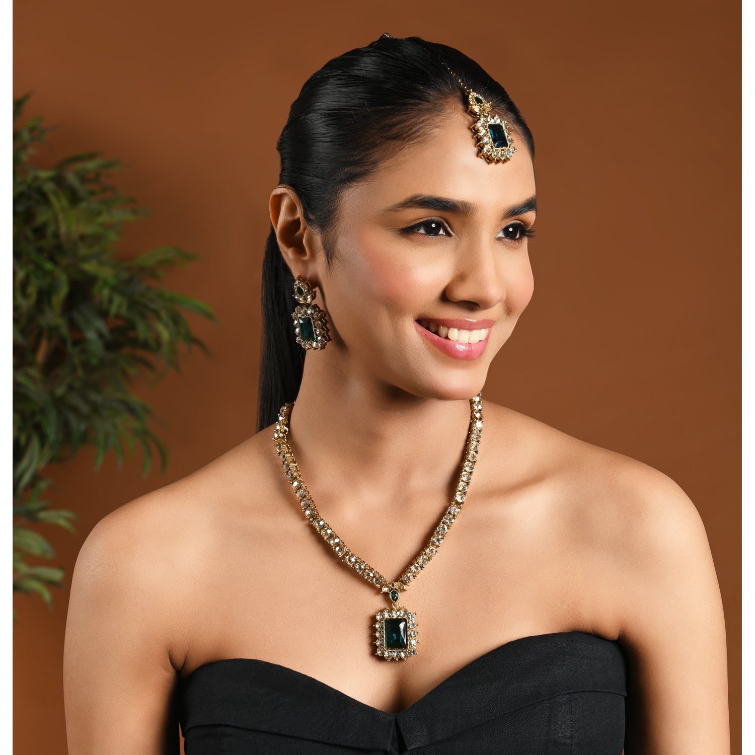 Dyuthi - Green Teal Stone Classic Necklace Set