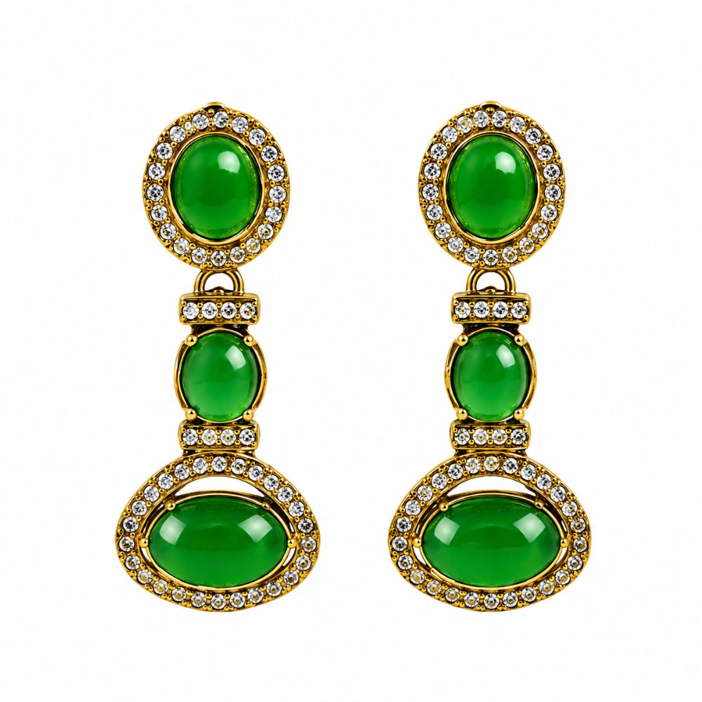 Aarvi -  Emerald Kundan Inspired Stone Necklace Set with Earrings
