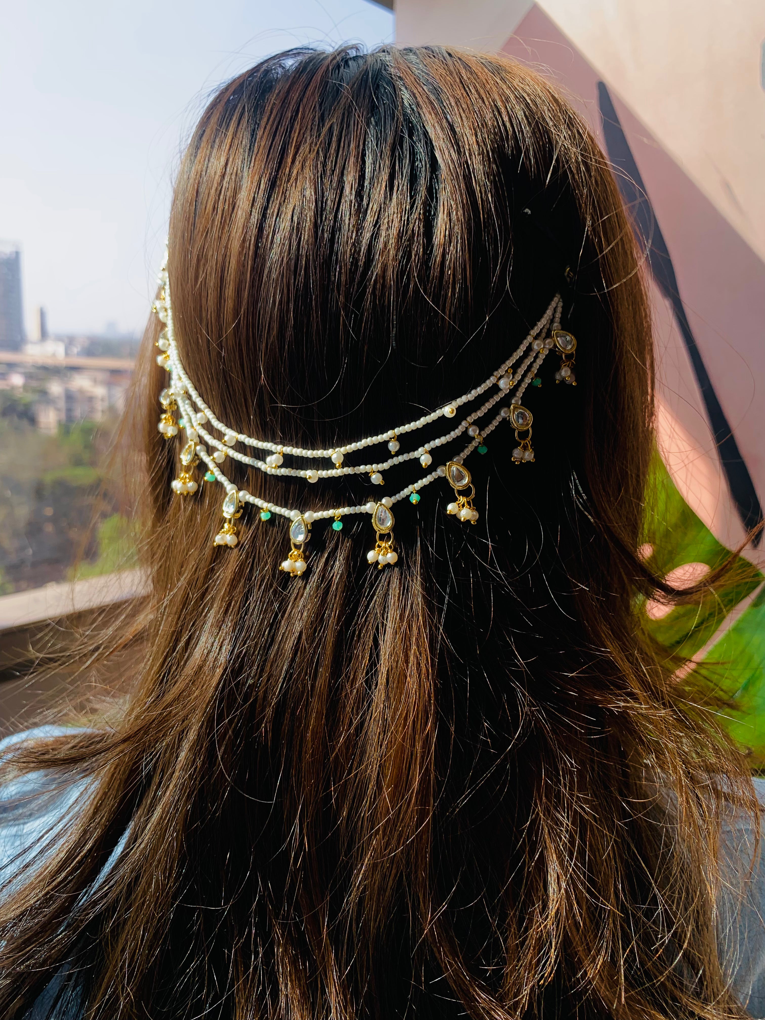 Nyshvi Pearl HairChain