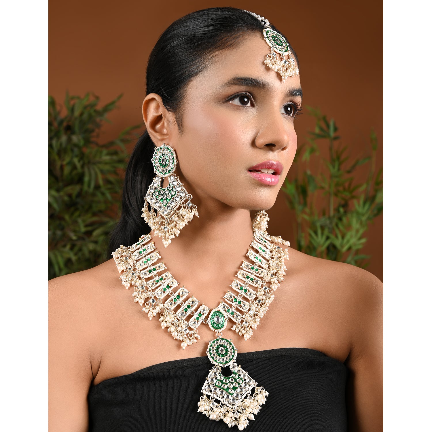 Shaniya Green Jewellery set