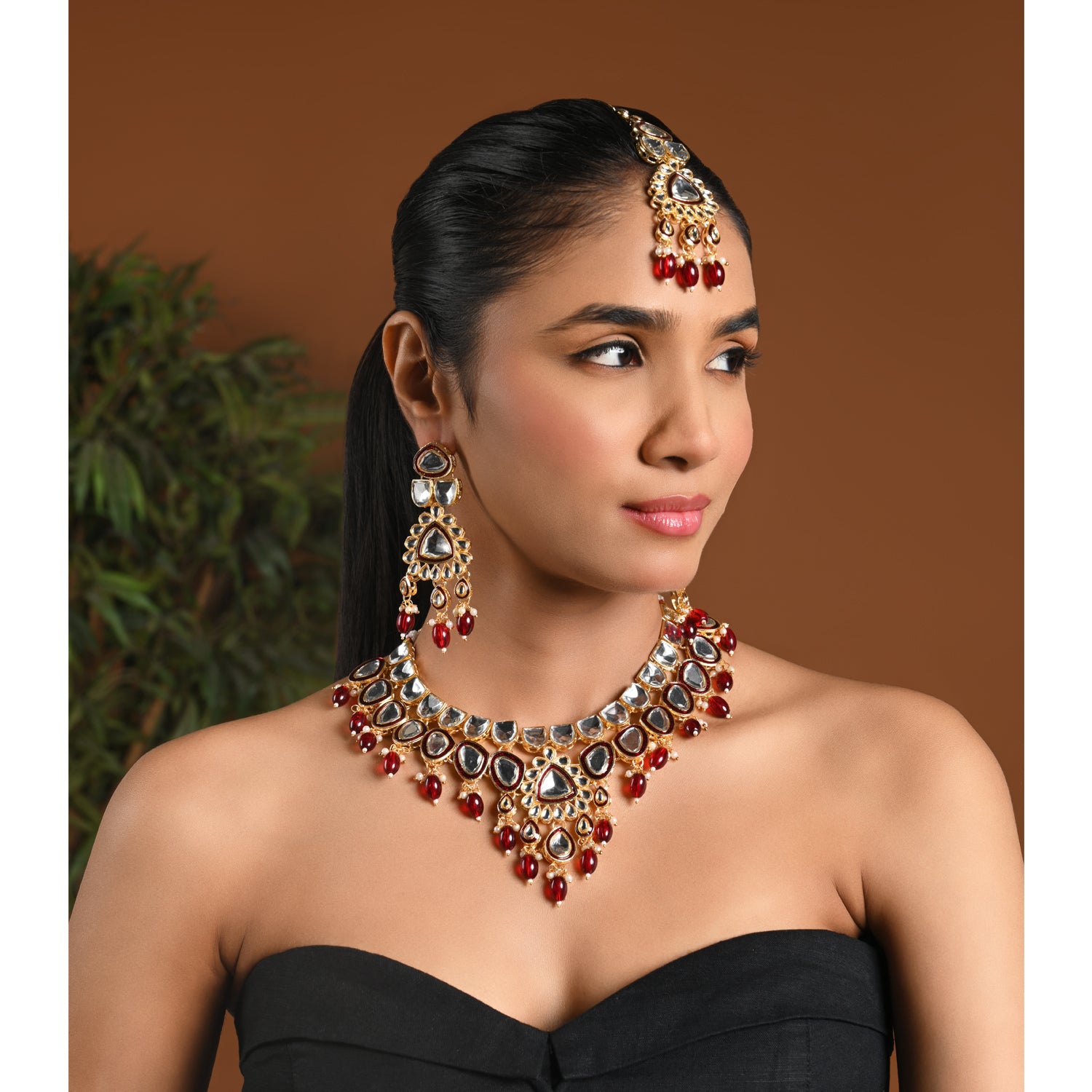 Jineshvi Maroon Choker Set