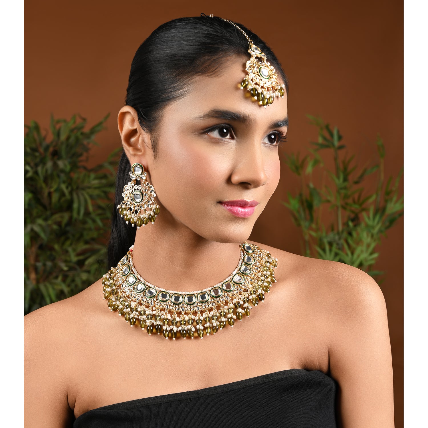 Abhilasha Mehendi Jewellery Set