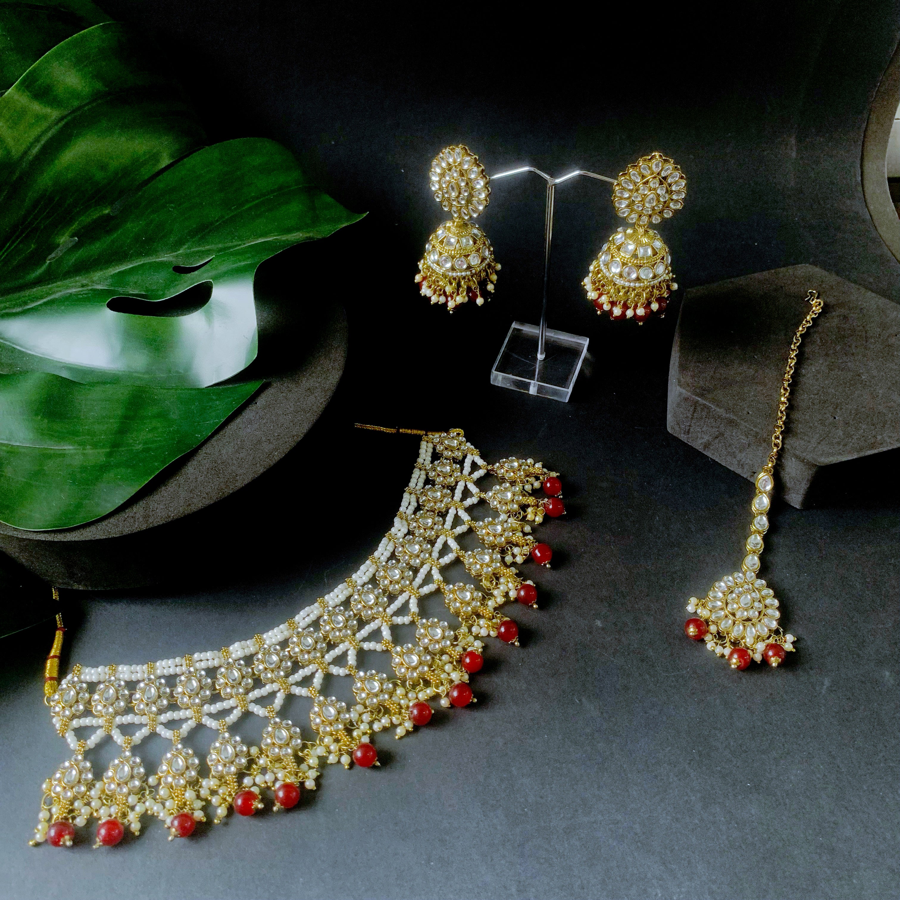 Neesha Maroon Choker Set