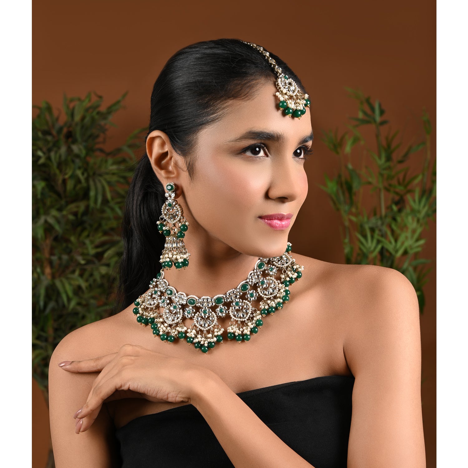 Nalini Green Choker Set