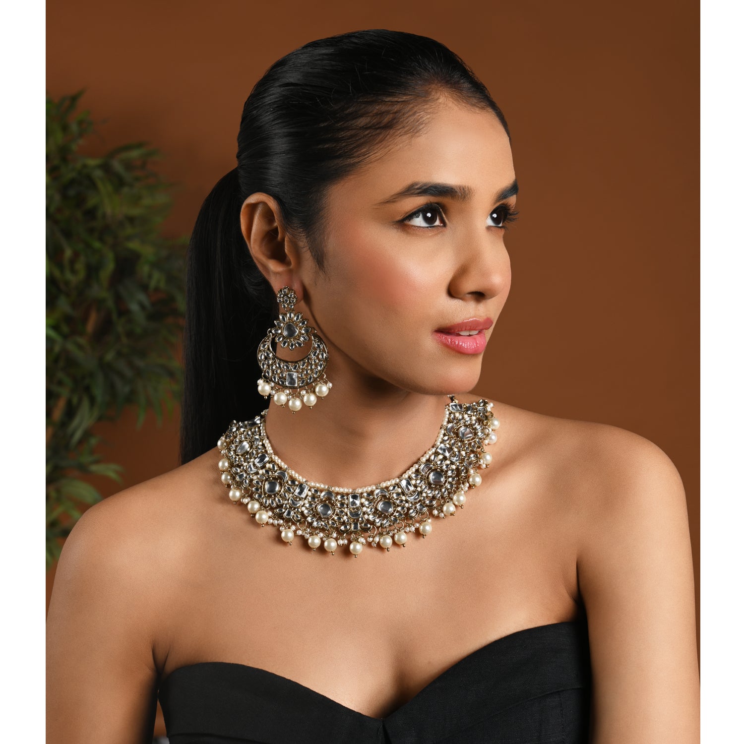 Paromita White Choker Set