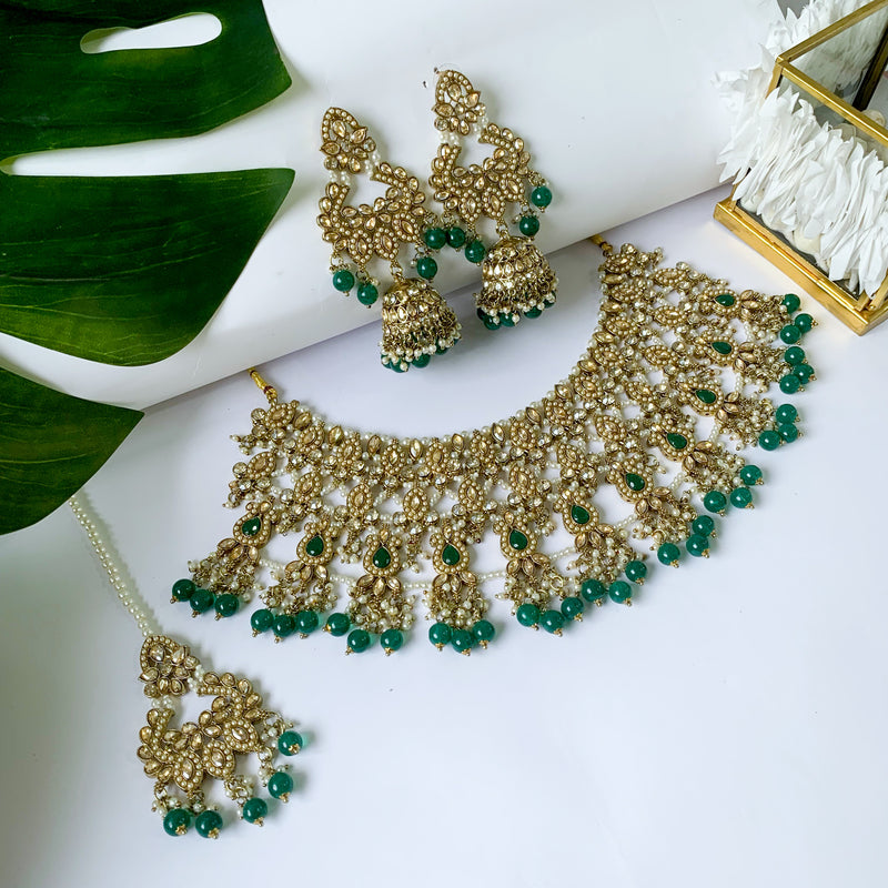 Samruddhi Green Choker Set