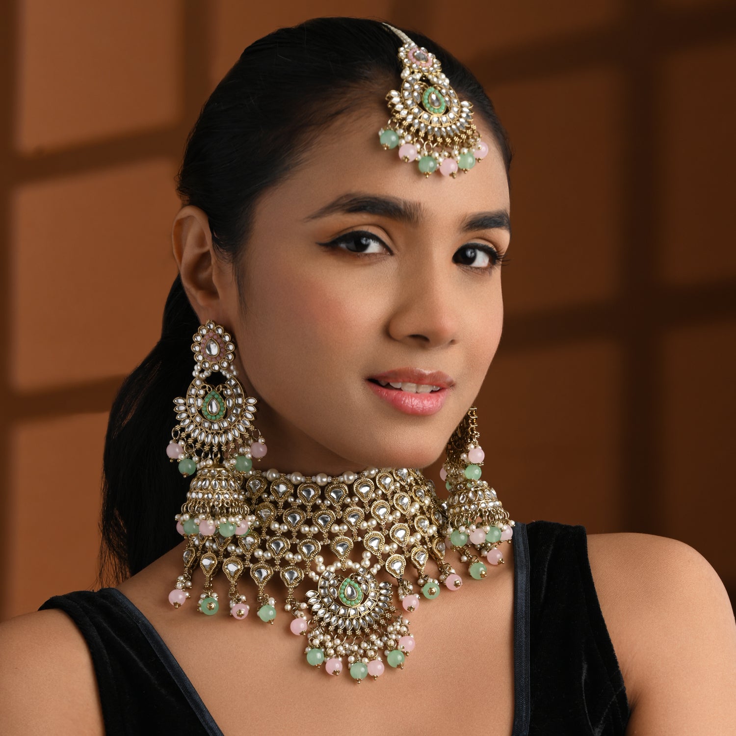 Ruchira Choker Set