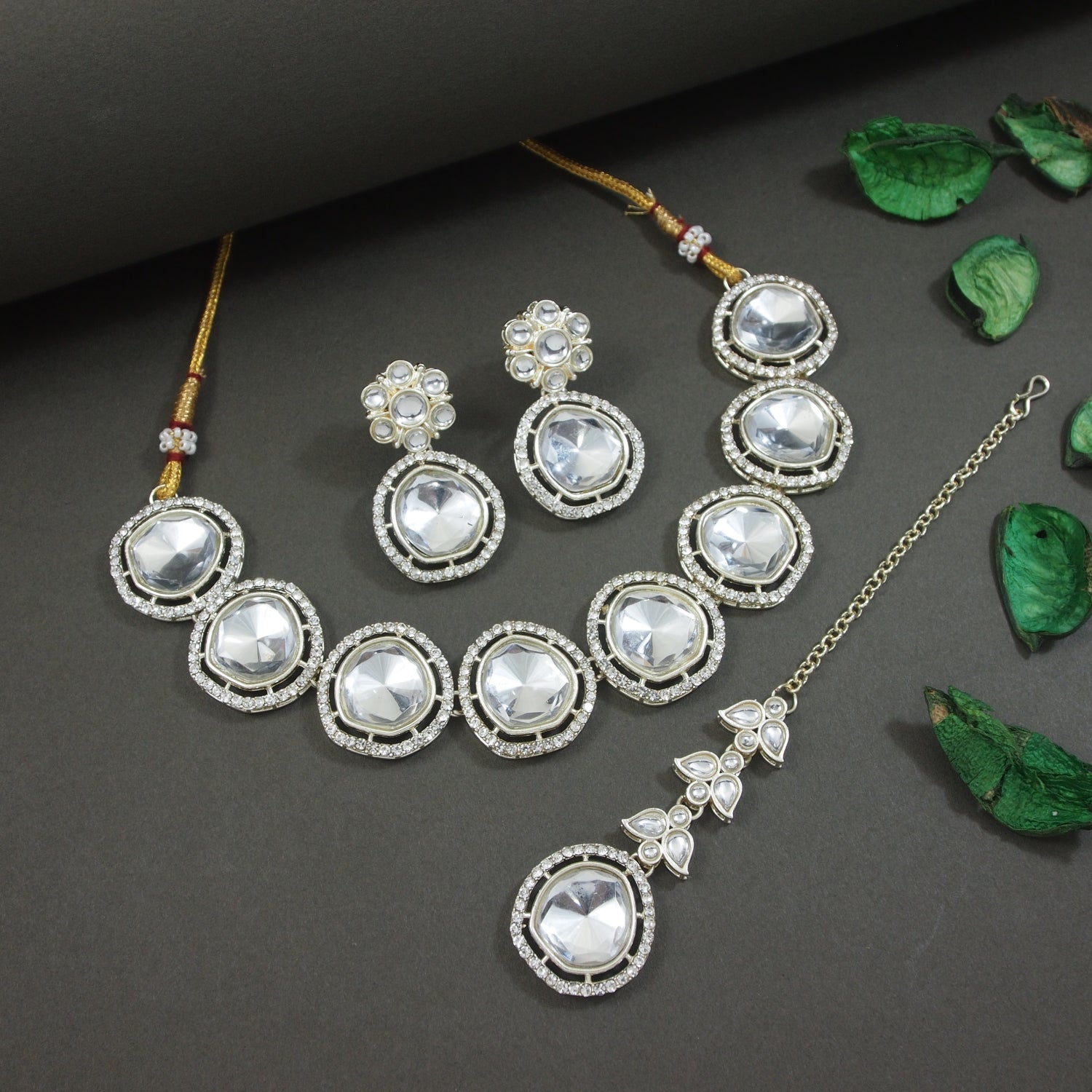 Ruhani Necklace Set