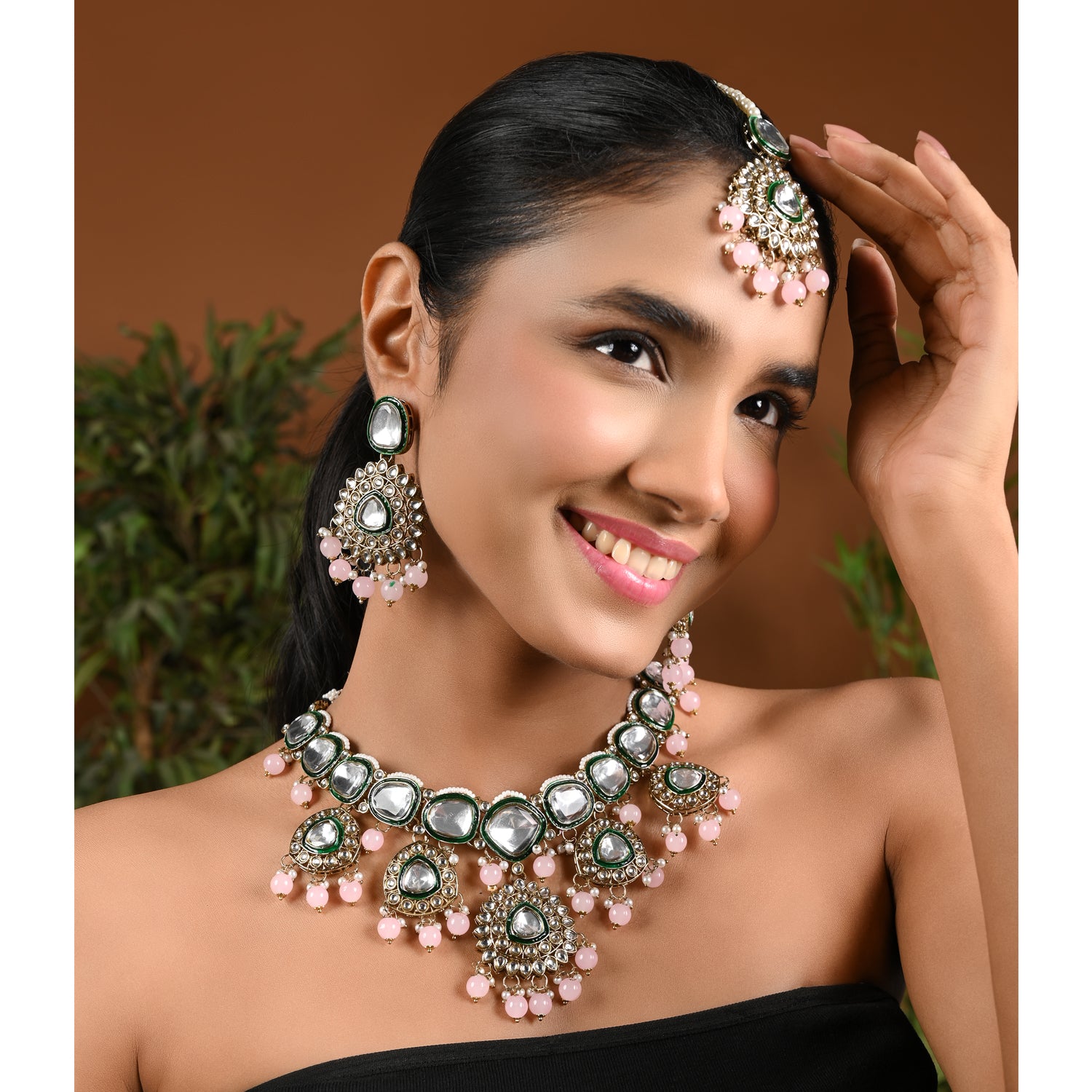 Atiya Pink Necklace Set