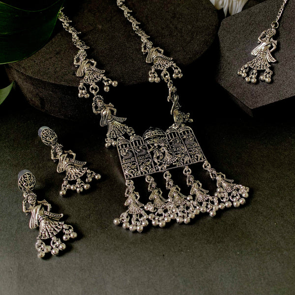 Abhita Necklace Set