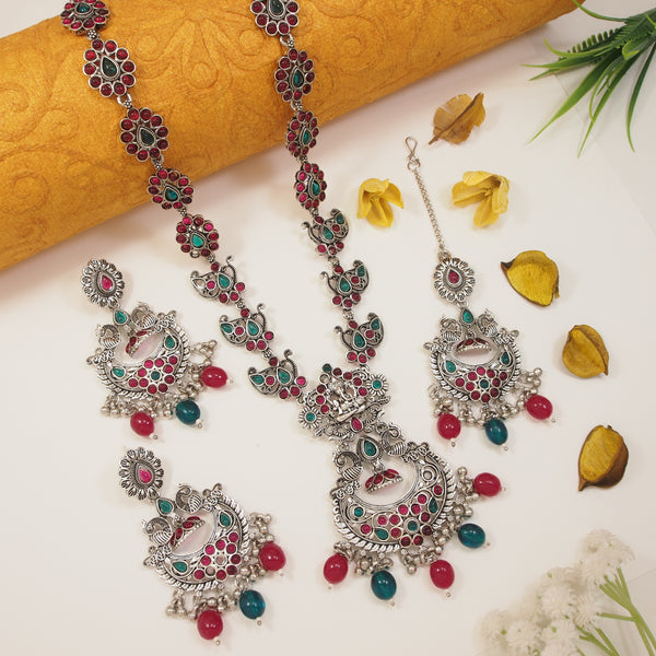 Vinuda Necklace Set