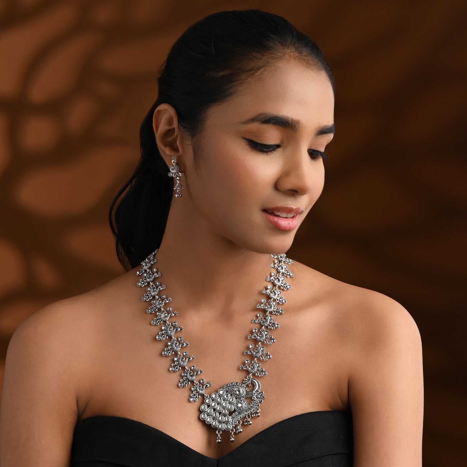 Seerat Oxidised Necklace Set